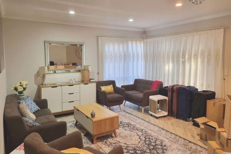 Photo of property in 17 Glencullen Place, Dannemora, Auckland, 2016
