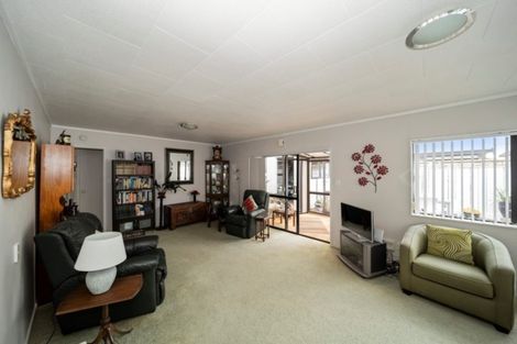 Photo of property in 1 Witako Street, Fitzroy, New Plymouth, 4312
