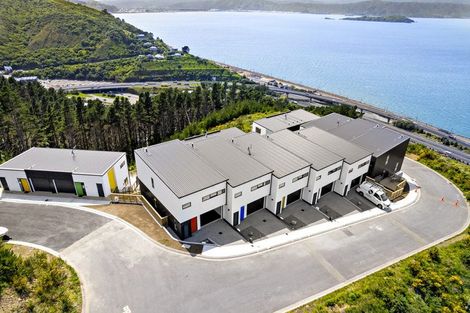 Photo of property in 15 Nanda Way, Khandallah, 6035