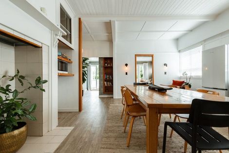 Photo of property in 109 Thornton Road, Cambridge, 3434