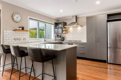 Photo of property in 51 Nelson Avenue, Aotea, Porirua, 5024