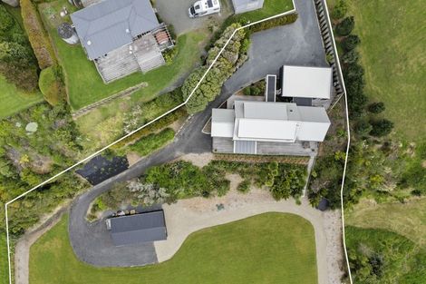 Photo of property in 369 Clifton Road, Whitford, Howick, 2571