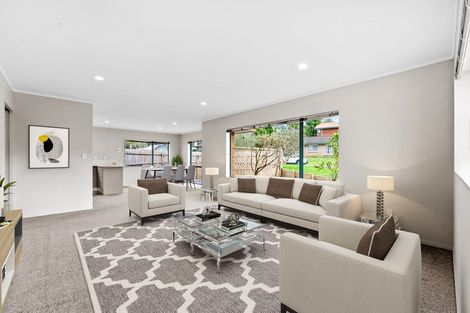 Photo of property in 1/52 Donald Street, Stanmore Bay, Whangaparaoa, 0932