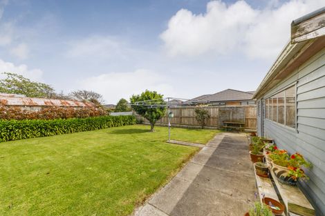Photo of property in 2 Pastoral Lane, Hokowhitu, Palmerston North, 4410