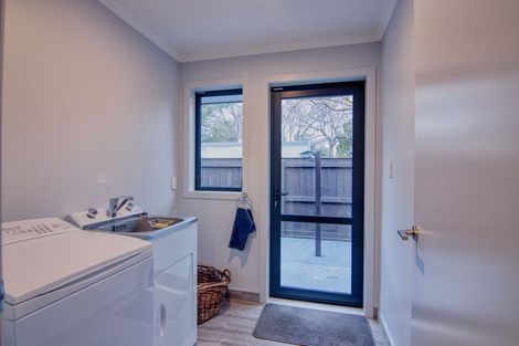 Photo of property in 41 Parata Street, Hokowhitu, Palmerston North, 4410