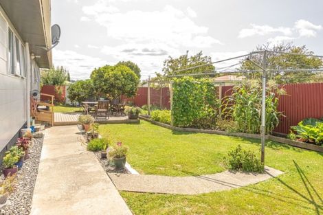 Photo of property in 8 Fraser Place, Aramoho, Whanganui, 4500