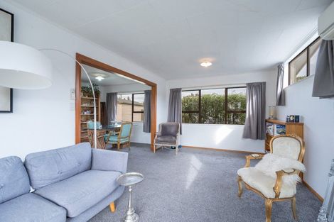 Photo of property in 7a Windlesham Place, Wakefield, 7025