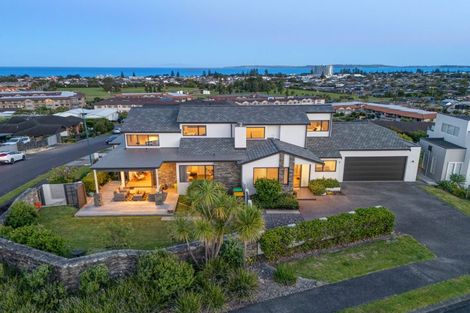 Photo of property in 57 The Ritz, Orewa, 0931