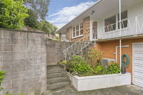 Photo of property in 2/15 Walter Macdonald Street, Howick, Auckland, 2014
