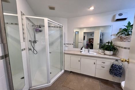 Photo of property in 23 Linwood Avenue, Mount Albert, Auckland, 1025