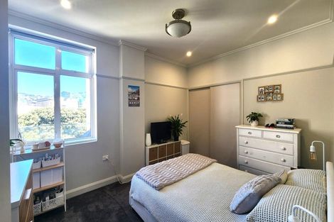 Photo of property in Fountain Court, 3/48 Oriental Parade, Oriental Bay, Wellington, 6011