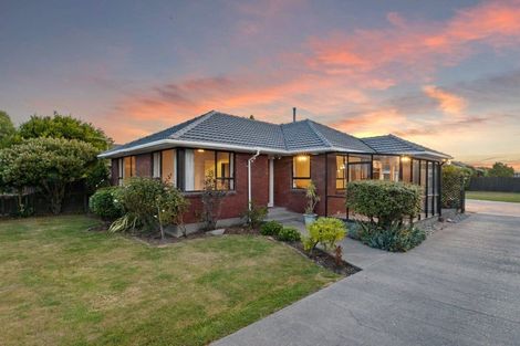 Photo of property in 16 Neill Street, Hornby, Christchurch, 8042
