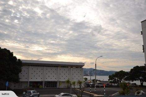 Photo of property in Dorchester Apartments, 144 Oriental Parade, Oriental Bay, Wellington, 6011