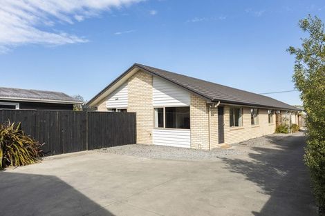 Photo of property in 2/274 Burwood Road, Burwood, Christchurch, 8083