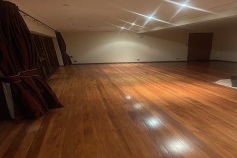 Photo of property in 71 Opanuku Road, Henderson Valley, Auckland, 0612