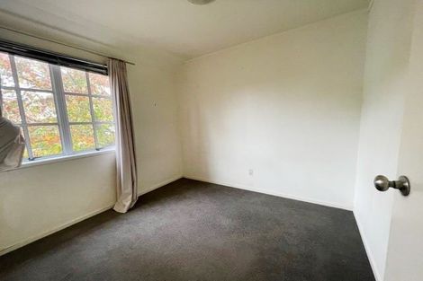 Photo of property in 1/51 Jillteresa Crescent, Half Moon Bay, Auckland, 2012