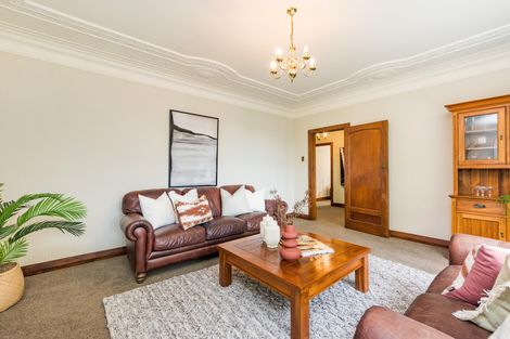 Photo of property in 11 Elmira Avenue, Hokowhitu, Palmerston North, 4410