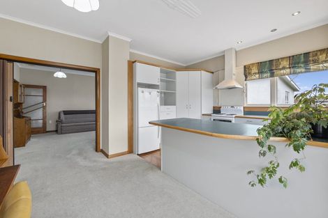 Photo of property in 91 Tukapa Street, Westown, New Plymouth, 4310