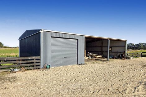 Photo of property in 305 Parsons Road, Weston, Oamaru, 9491
