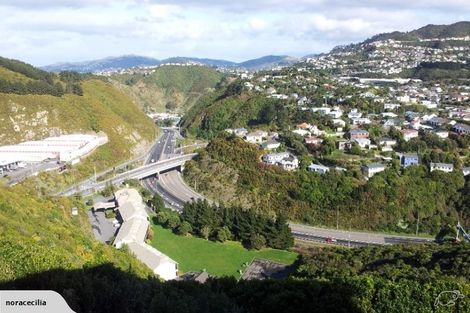 Photo of property in 6a Sunflower Way, Johnsonville, Wellington, 6037