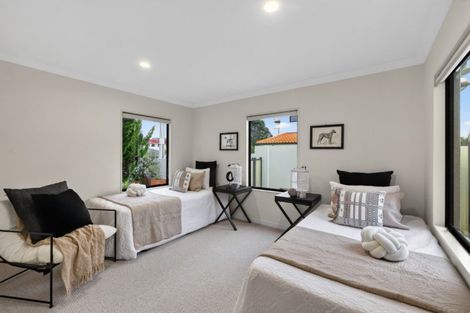 Photo of property in 1 Motiti Road, Papamoa Beach, Papamoa, 3118