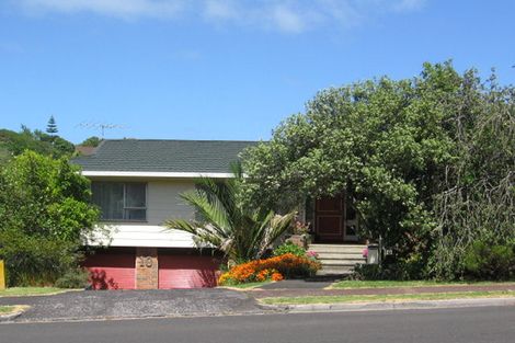 Photo of property in 10 Glenveagh Drive, Mount Roskill, Auckland, 1041