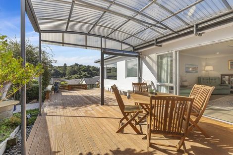 Photo of property in 23 Te Puia Drive, Aotea, Porirua, 5024