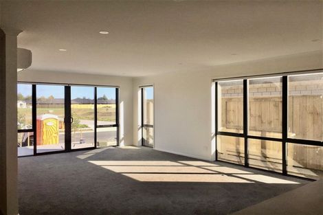 Photo of property in 6 Wawai Drive, Papamoa Beach, Papamoa, 3118