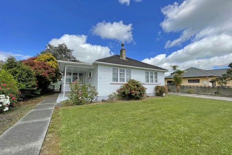 Photo of property in 44 Vogel Street, Roslyn, Palmerston North, 4414