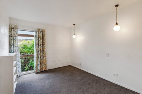 Photo of property in 15a Winara Avenue, Waikanae, 5036