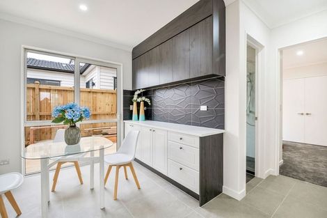 Photo of property in 50 Tir Conaill Avenue, Flat Bush, Auckland, 2019