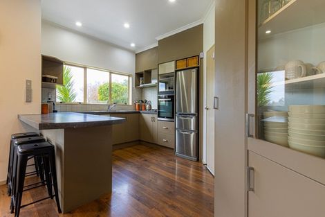 Photo of property in 127 Milton Street, Leamington, Cambridge, 3432