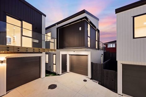 Photo of property in 13c Meadway, Sunnyhills, Auckland, 2010