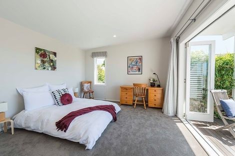 Photo of property in 52a Penzance Road, Mairangi Bay, Auckland, 0630