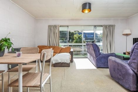 Photo of property in 69m Woodward Road, Mount Albert, Auckland, 1025