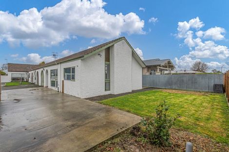 Photo of property in 1/135 Cook Street, West End, Palmerston North, 4410