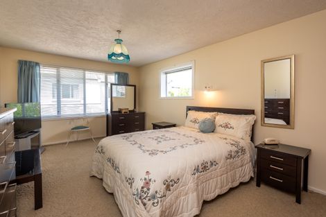 Photo of property in 33 Stoneyhurst Street, St Albans, Christchurch, 8014