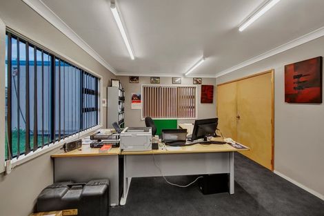 Photo of property in 485 Broadway, Stratford, 4393