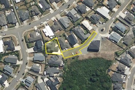 Photo of property in 18 Peel Lane, Aotea, Porirua, 5024