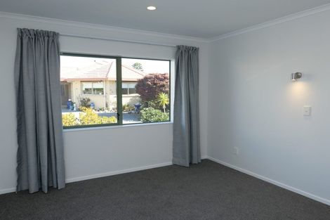 Photo of property in 4/61 Amohia Street, Paraparaumu, 5032