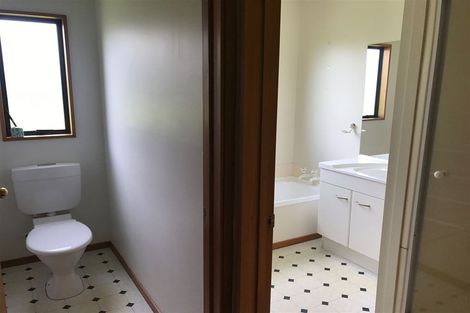 Photo of property in 16 Buckleys Road, Rangiora, 7400