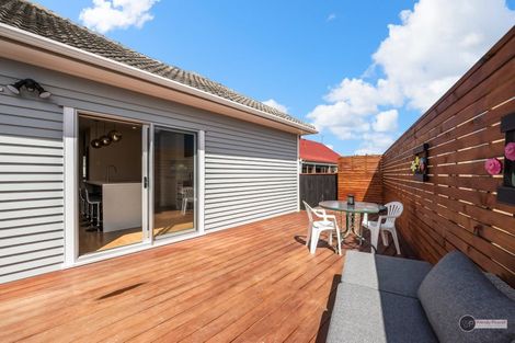 Photo of property in 44 Hardy Street, Waterloo, Lower Hutt, 5011