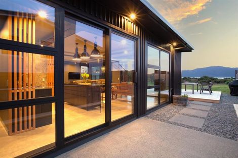 Photo of property in 123 Manly Street, Paraparaumu Beach, Paraparaumu, 5032