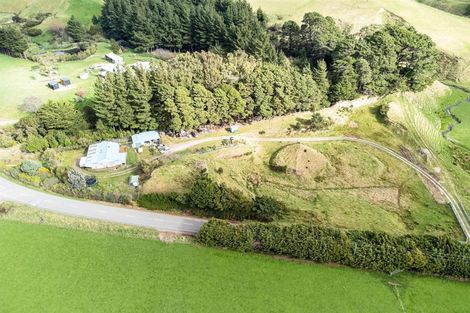 Photo of property in 152 Opaki Kaiparoro Road, Eketahuna, 4994