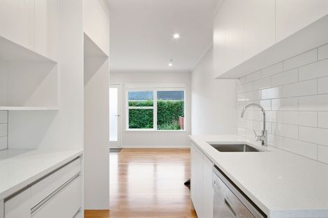 Photo of property in 2/31 Dominion Street, Takapuna, Auckland, 0622