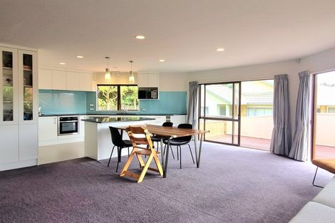Photo of property in 15 Palmgreen Court, Stanmore Bay, Whangaparaoa, 0932