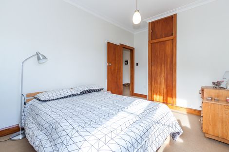 Photo of property in 72 Heretaunga Street, Palmerston North, 4414