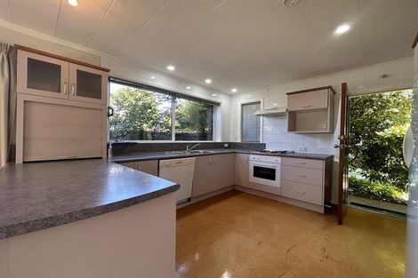 Photo of property in 35 Lochee Road, Upper Riccarton, Christchurch, 8041