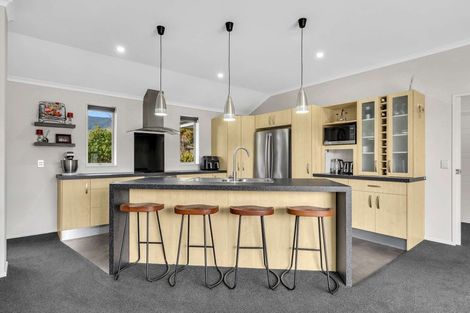 Photo of property in 61 Covent Drive, Stoke, Nelson, 7011