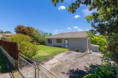 Photo of property in 17 Adam Sunde Place, Glen Eden, Auckland, 0602